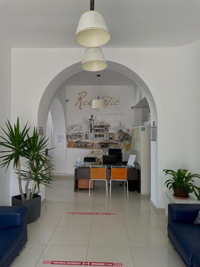 Hostel Cazino Nord Rooms Mamaia Exterior photo